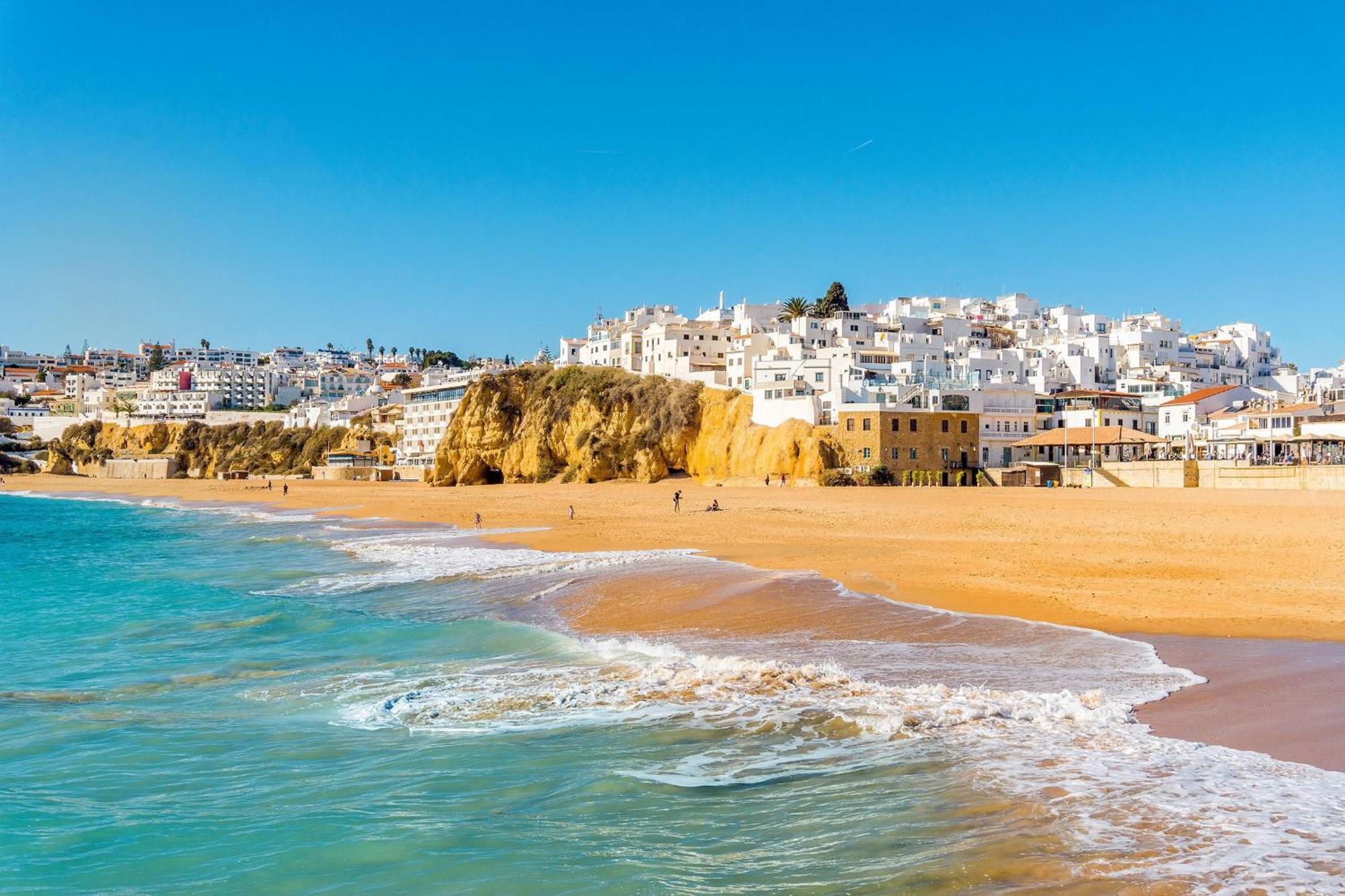 Albufeira Central 2 By Homing Екстер'єр фото